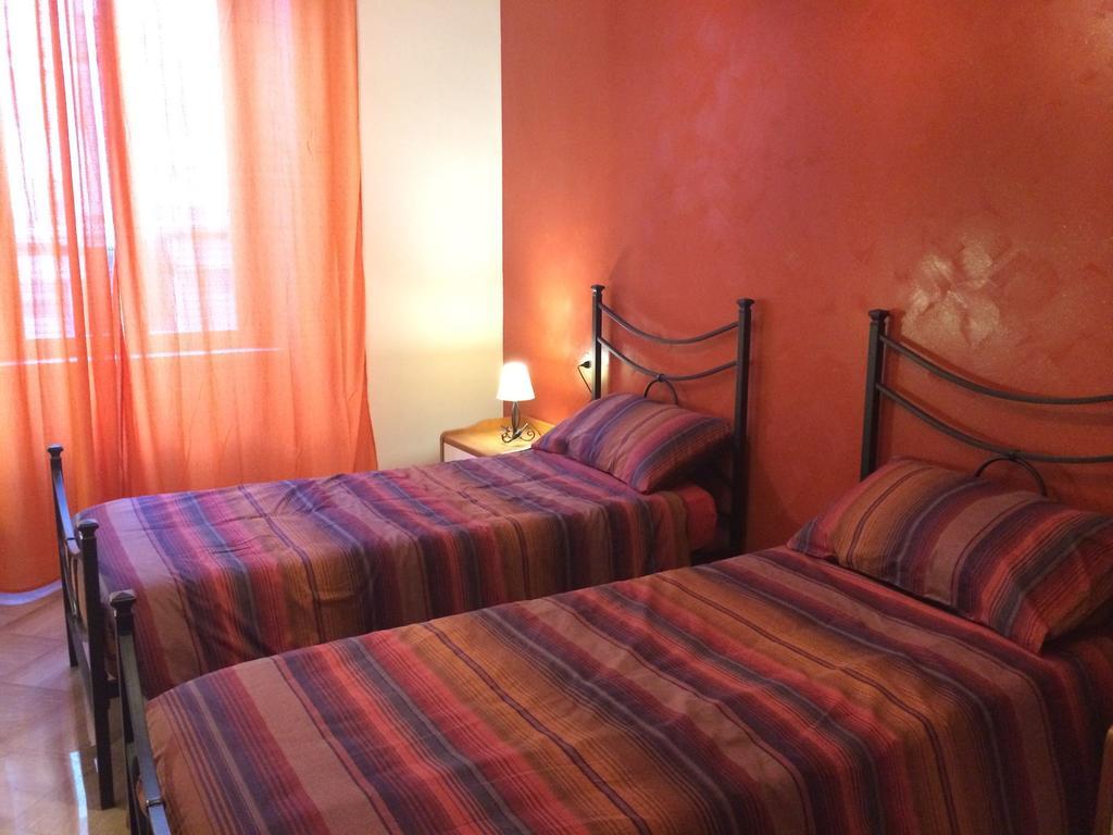 Appartamento Come And Feel At In This Airy Three Bedrooms In Centre Roma