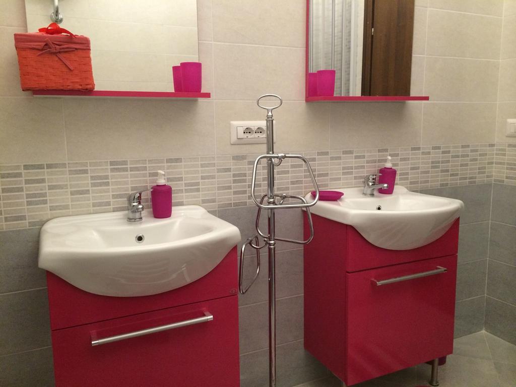 Appartamento Come And Feel At In This Airy Three Bedrooms In Centre